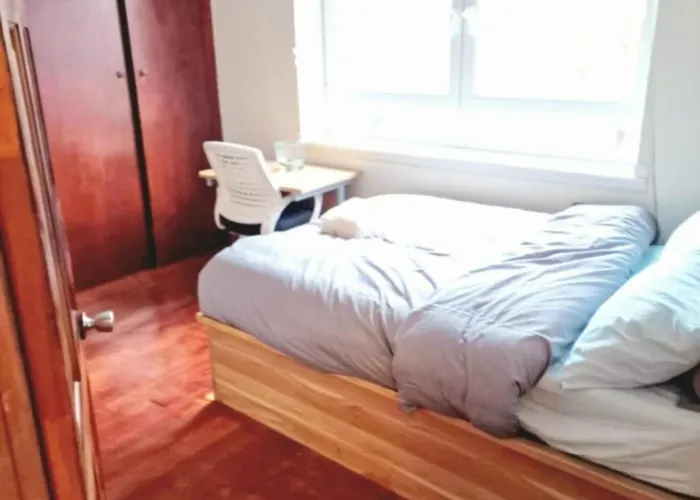 Whole Flat In Little Venice